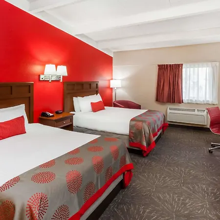 Ramada By Wyndham Hammond Hotel & Conference Center Exterior photo