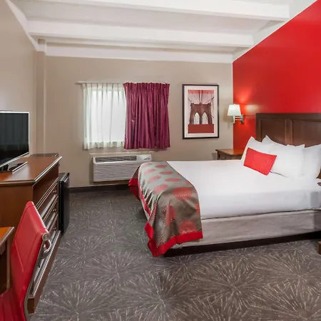 Ramada By Wyndham Hammond Hotel & Conference Center Exterior photo