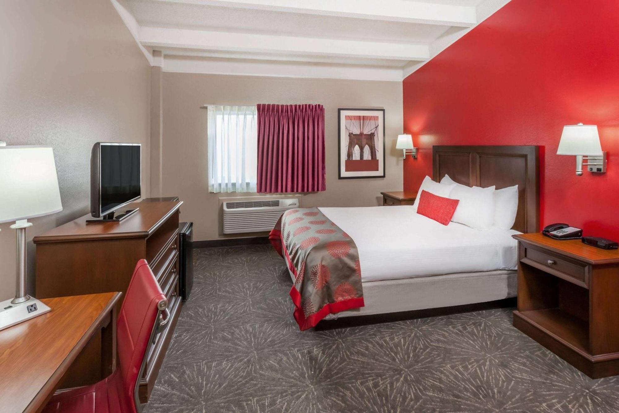 Ramada By Wyndham & Conference Center 3* Hammond